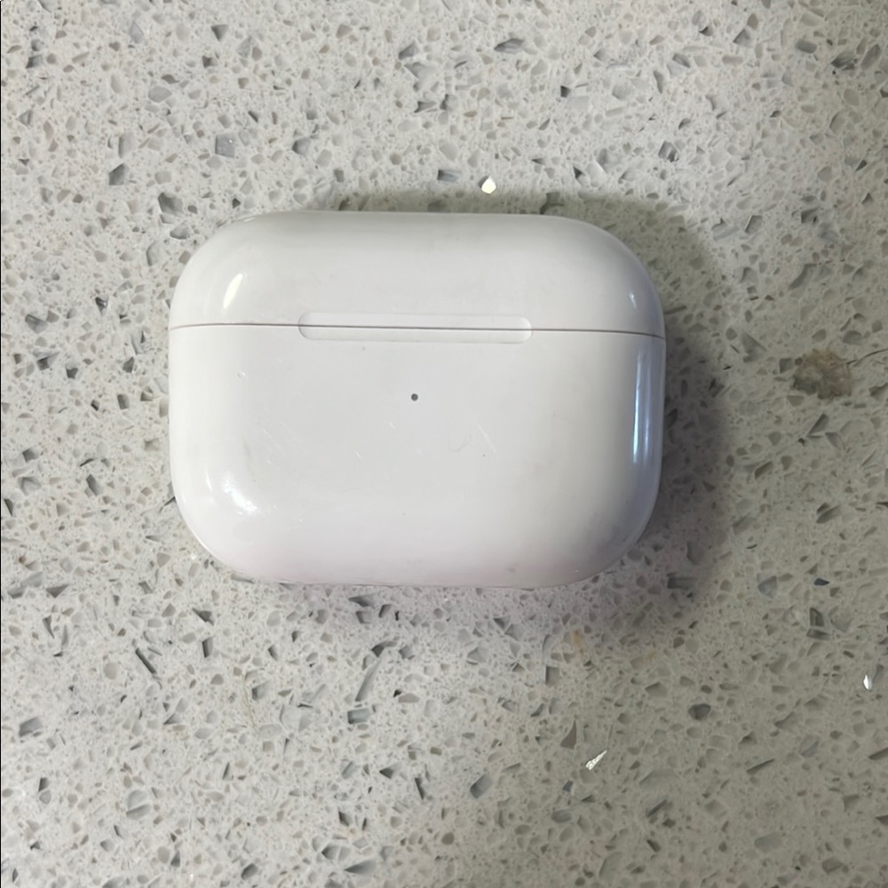 Apple White Earbud Headphones